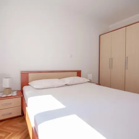 Ap Mirko - 3 Bedrooms In Center Apartamento *